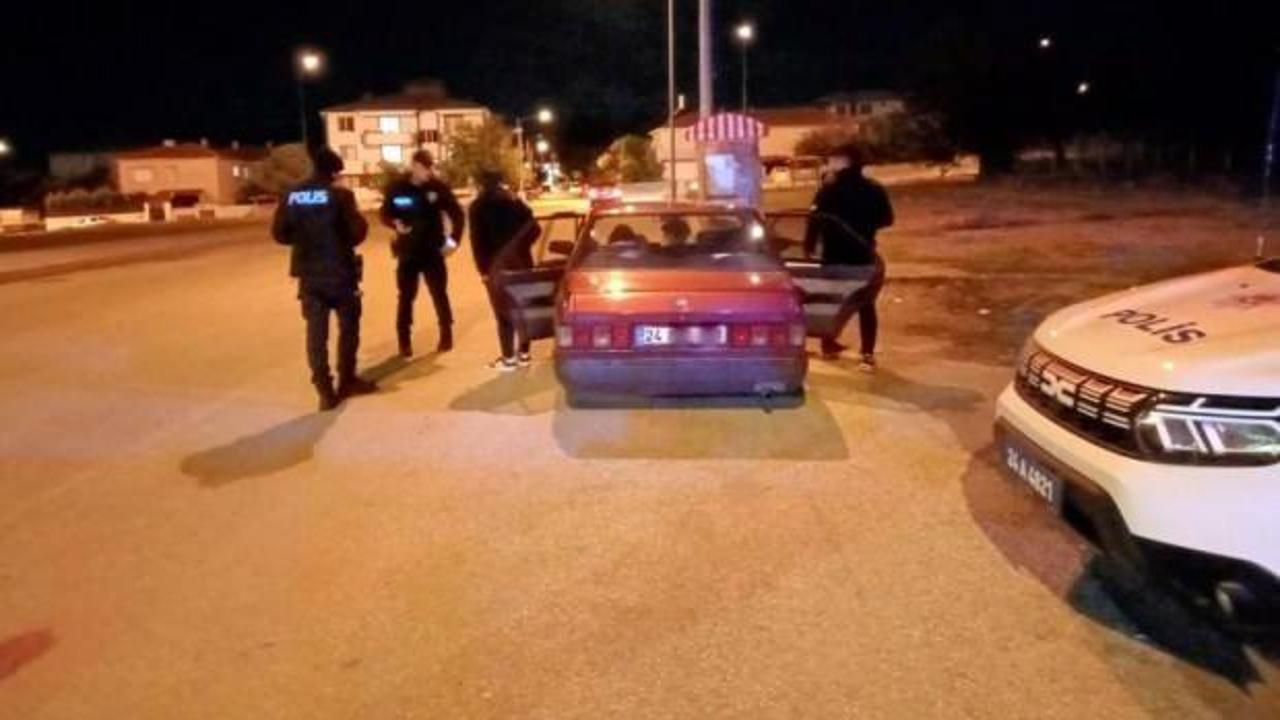 Polisten kız yurtları önünde sıkı denetim