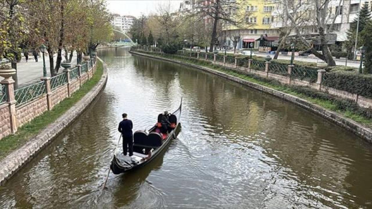 Porsuk Çayı'nın rengi değişti