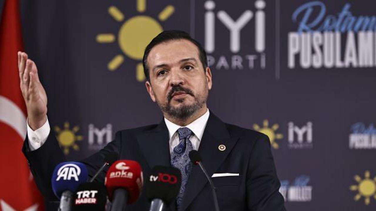 Prof. Dr. Kürşad Zorlu'dan öğretmenlere mülakatın kaldırılması için kanun teklifi