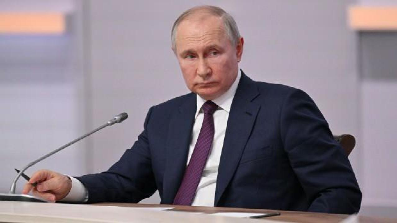 Putin'den yeni gözdağı: Gerekirse uranyumlu silah kullanırız