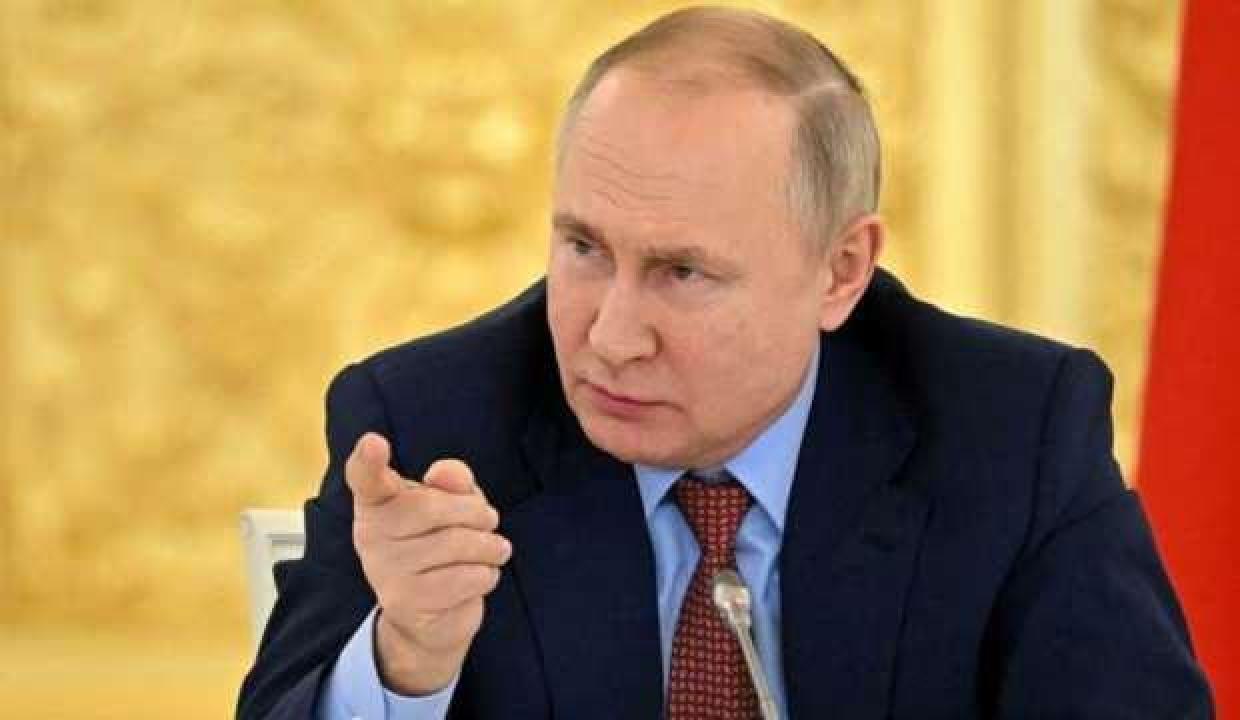 Putin'den yeni karaname! Döviz yasağı