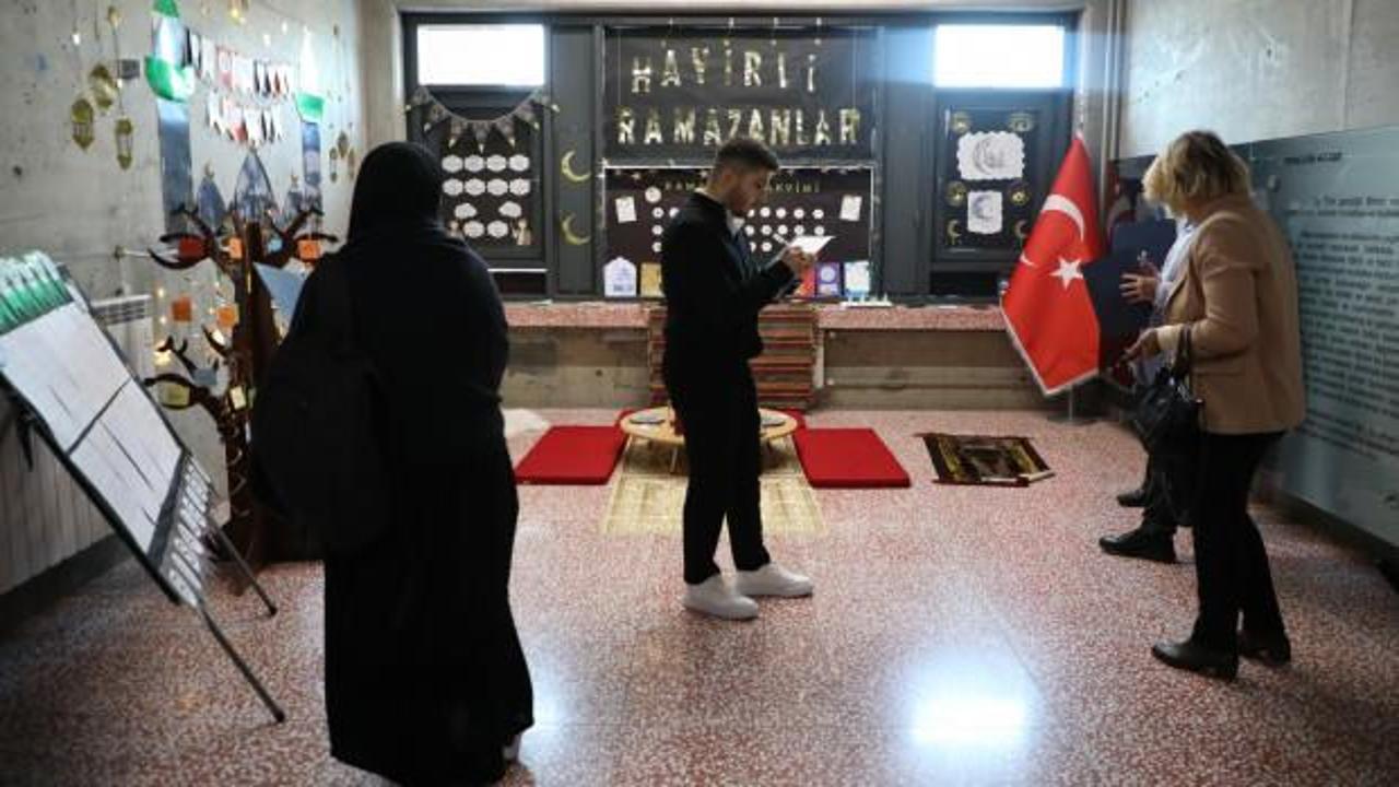Ramazan için süslenen okullar ödüllendirildi