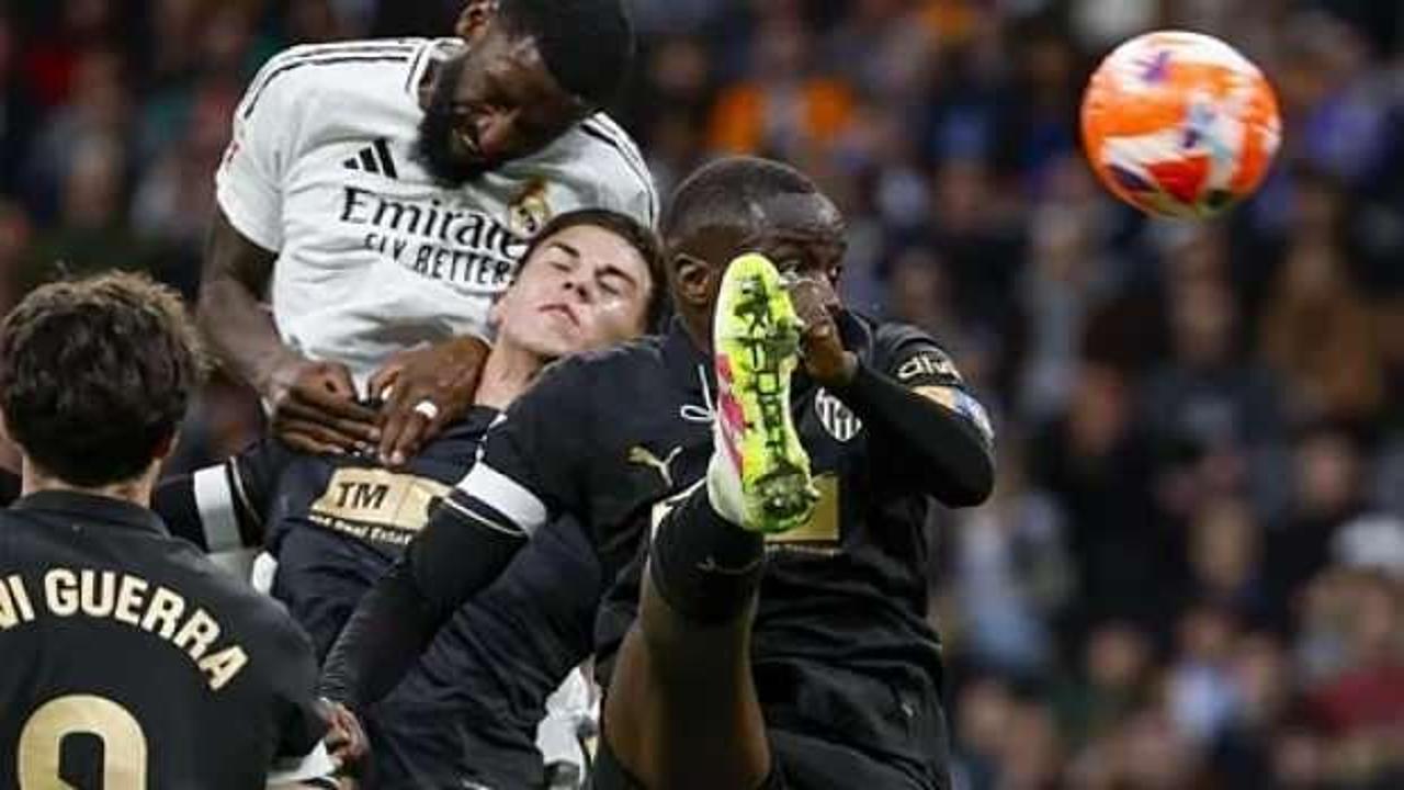 Real Madrid 90+5'te yıkıldı! 17 yıl sonra gelen zafer