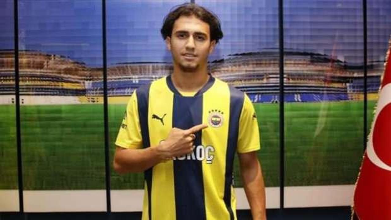 Resmi açıklama geldi! Fenerbahçe'ye 19'luk stoper