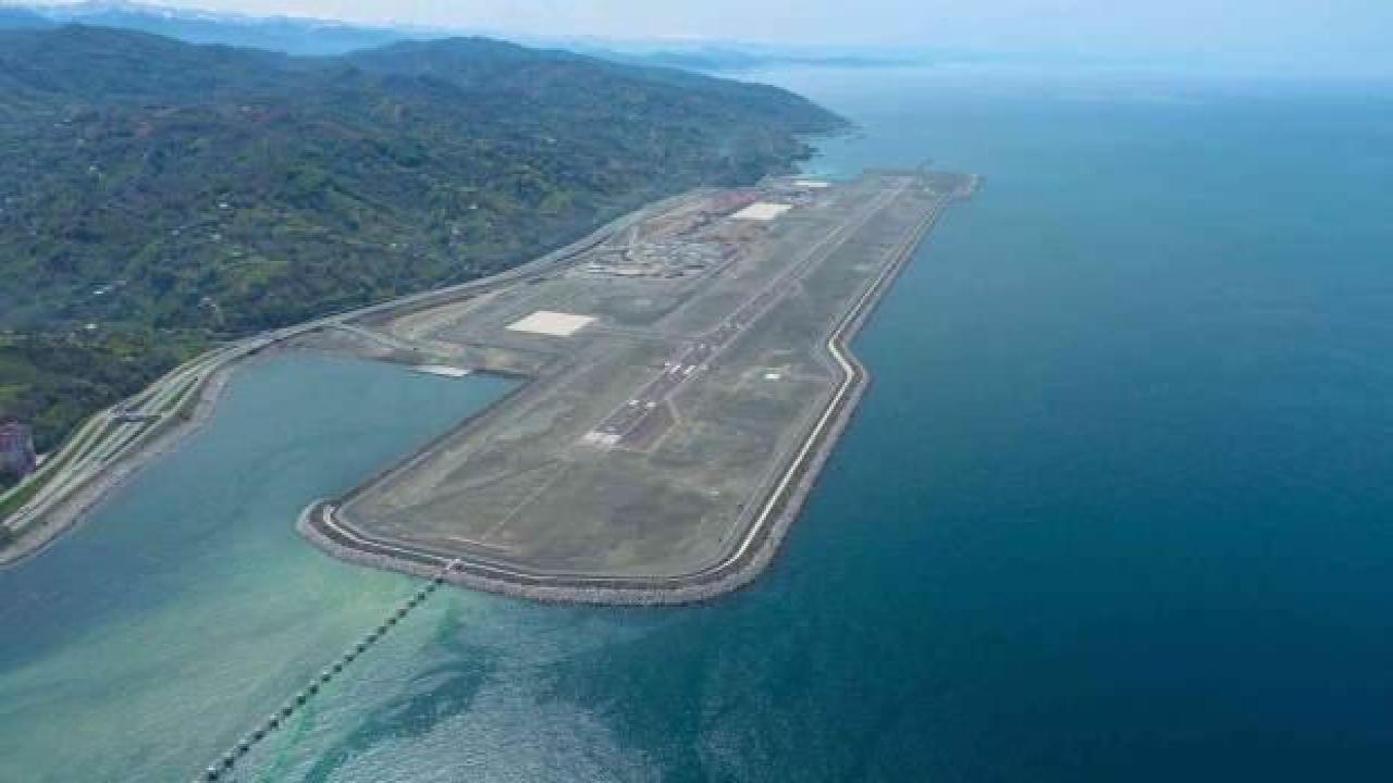 Rize-Artvin Havalimanı'nda uçak sefer sayıları artırılacak