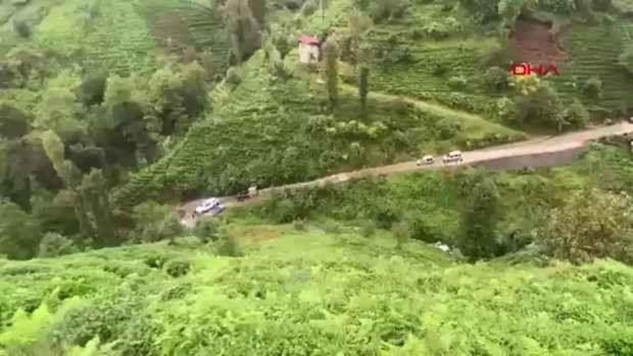 Rize'de, yamaçtan yuvarlanan otomobilin sürücüsü yaralandı
