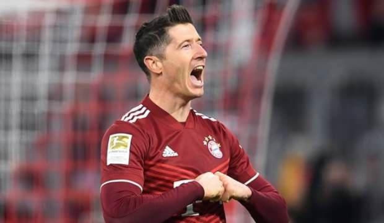 Robert Lewandowski gelecek sezon için kararını verdi