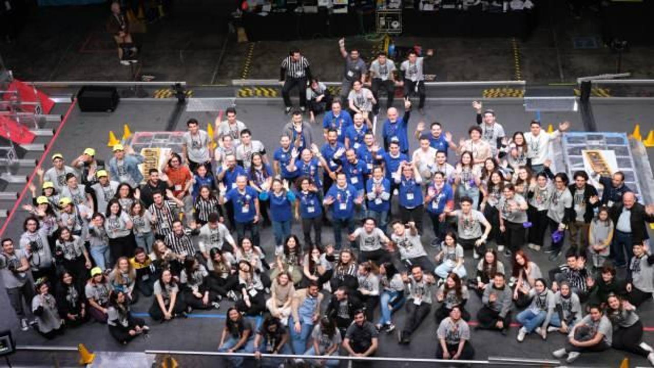 Robocube Off-Season 2023 robot yarışması, Teknopark İstanbul öncülüğünde başlıyor!