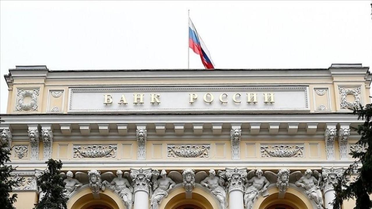 Rusya Merkez Bankası politika faizini yüzde 7,5'e düşürdü