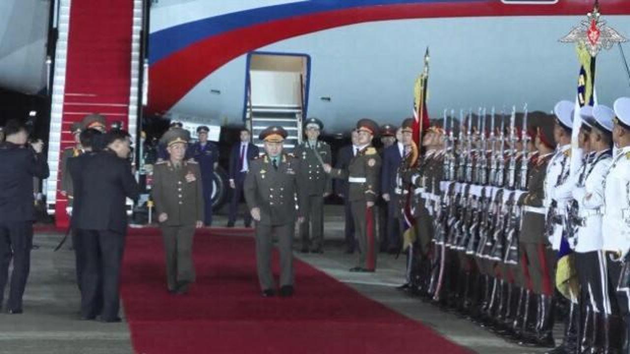Rusya Savunma Bakanı Şoygu Kuzey Kore’de