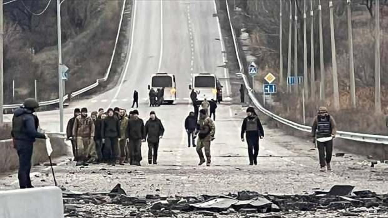 Rusya-Ukrayna arasında esir takası... 103 kişi serbest bırakıldı!