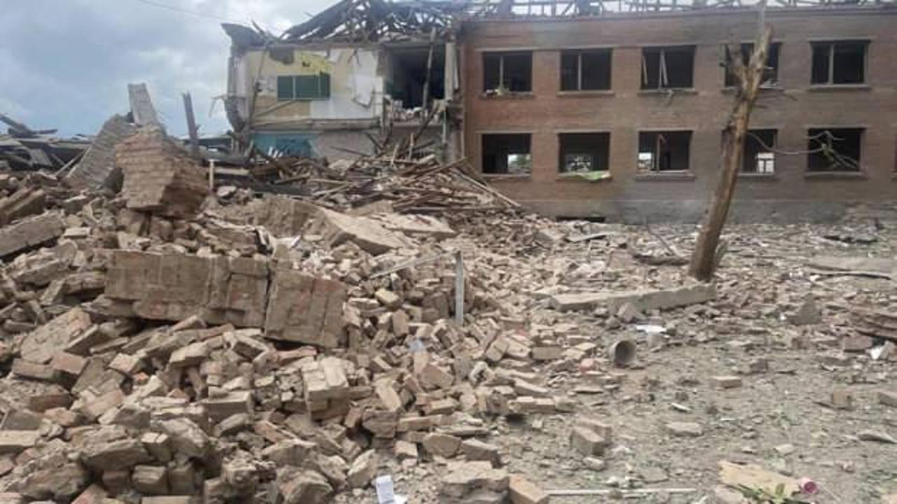 Rusya, Ukrayna’da okulu vurdu: 4 ölü
