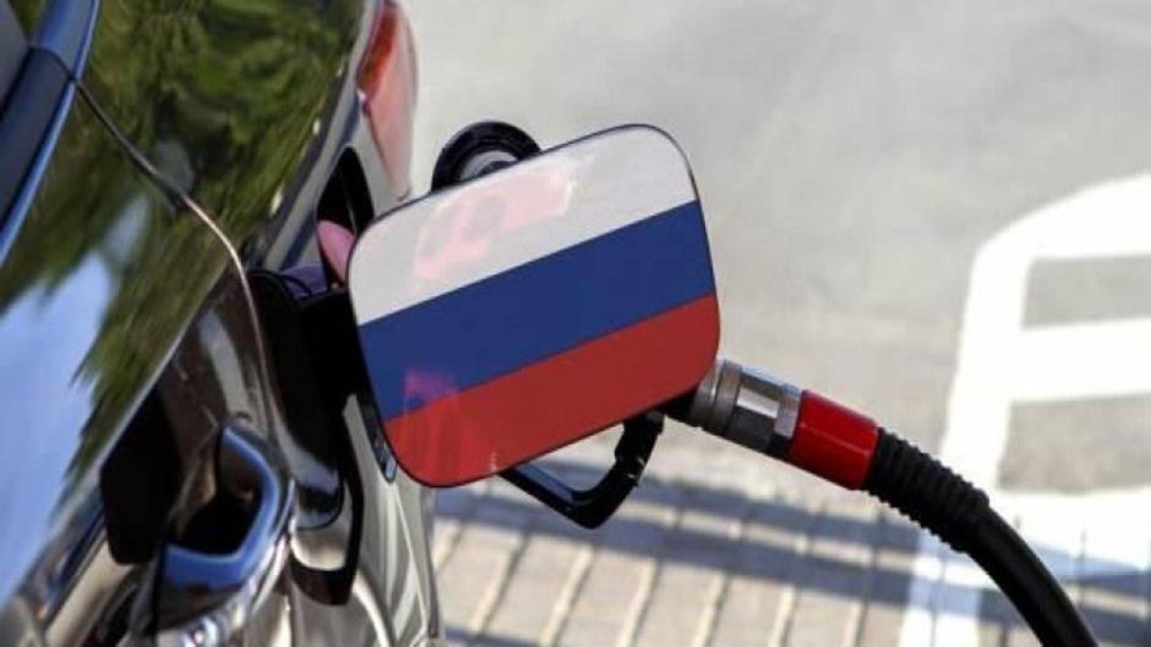 Rusya'dan benzin kararı! Piyasaları etkileyecek hamle