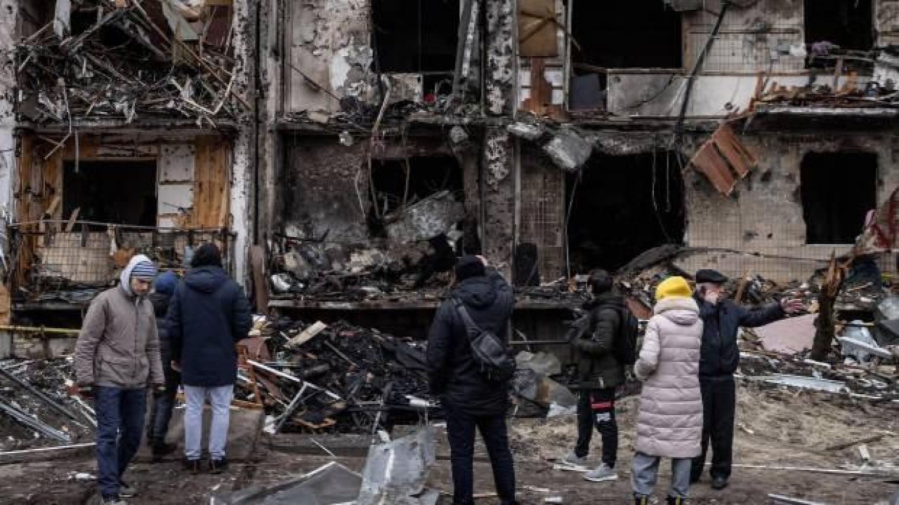 Rusya'dan Kiev'e yoğun hava saldırısı