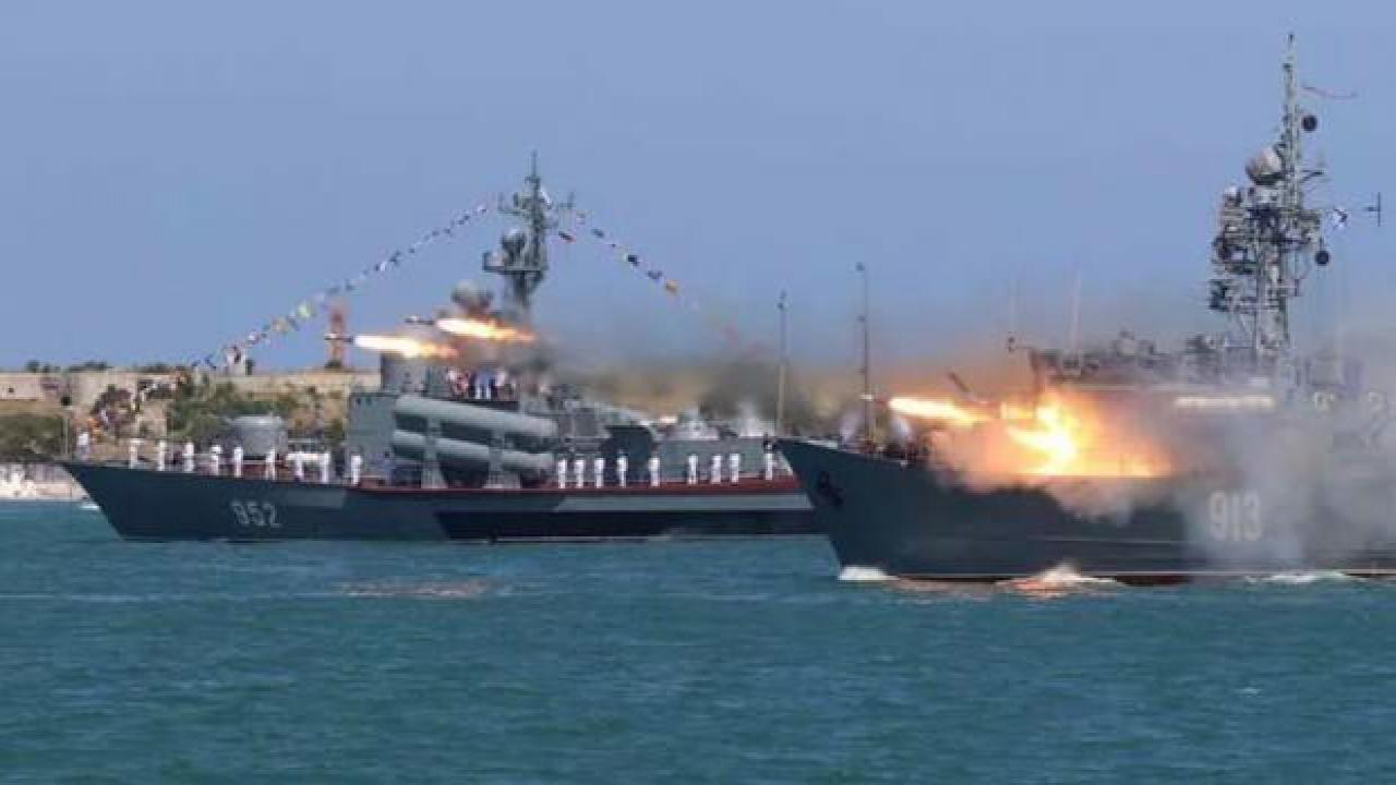 Rusya'nın Pasifik Filosu savaşa hazır duruma geçti