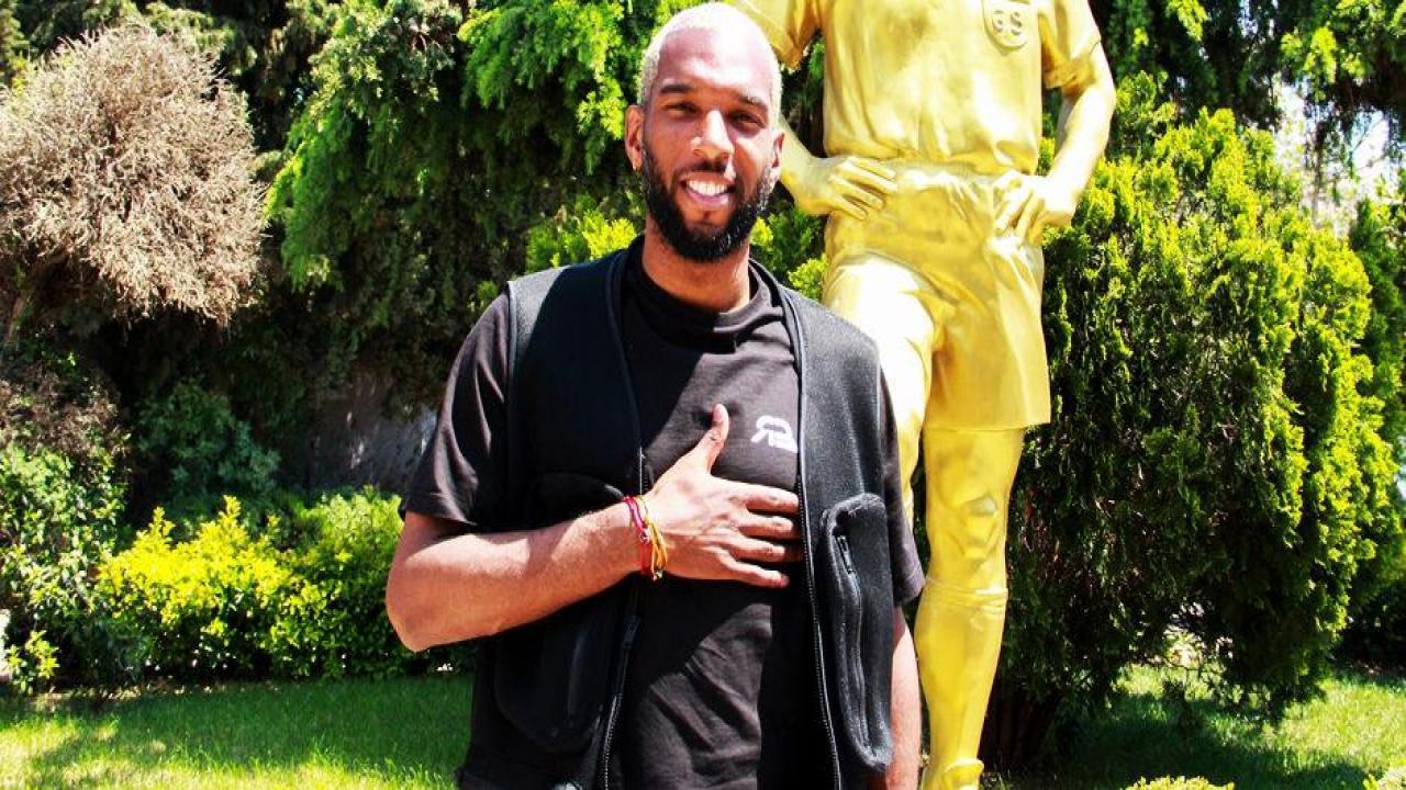 Ryan Babel: Galatasaray ile devam etmek isterim ama...