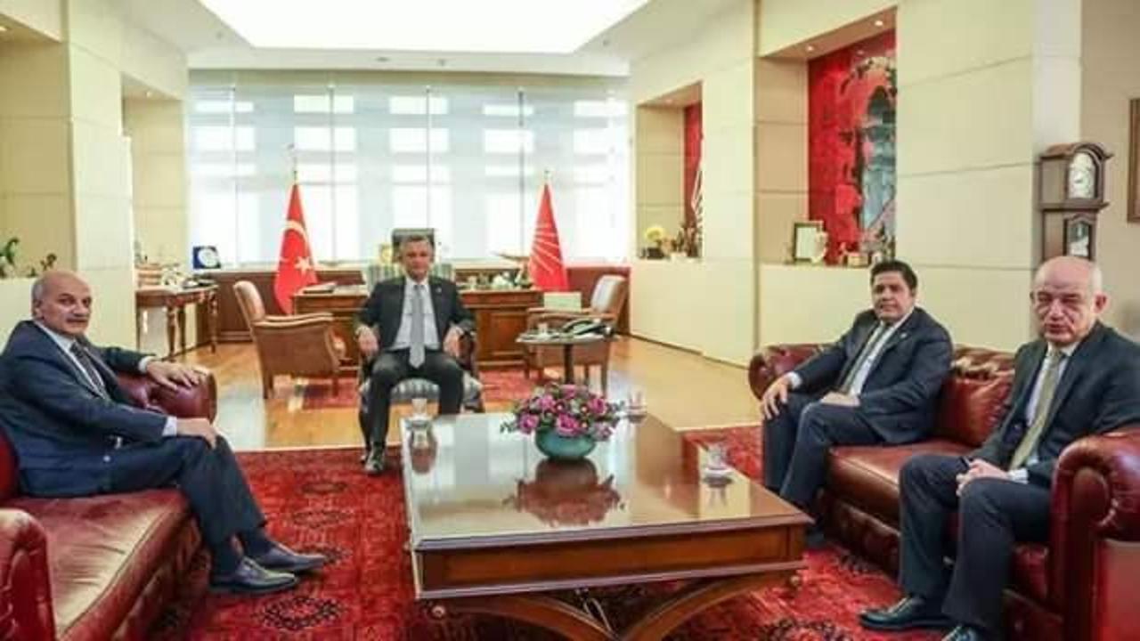 Saadet Partisi heyeti CHP'ye koştu, AK Parti'ye çattı