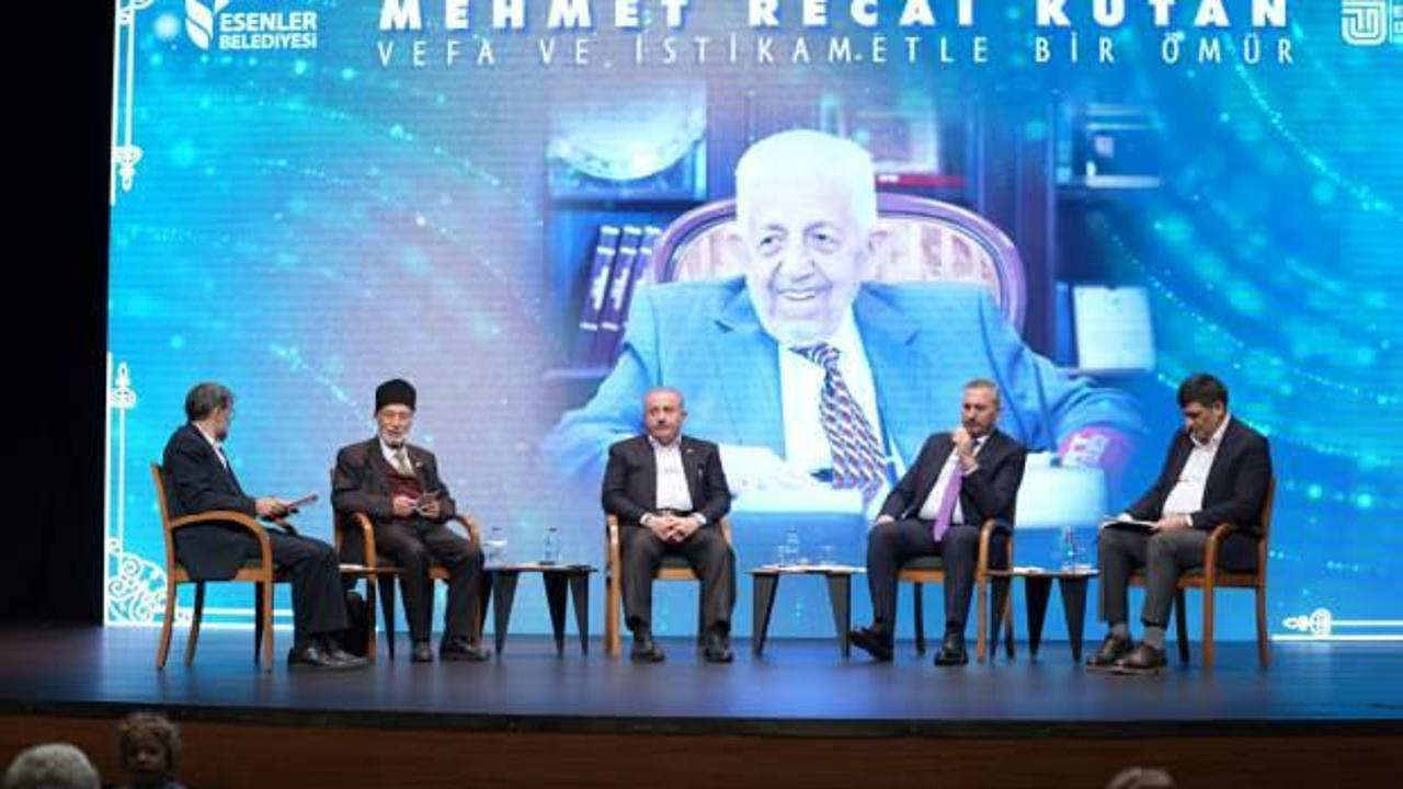 Saadet Partisi Kurucu Genel Başkanı Kutan için İstanbul'da anma programı düzenlendi