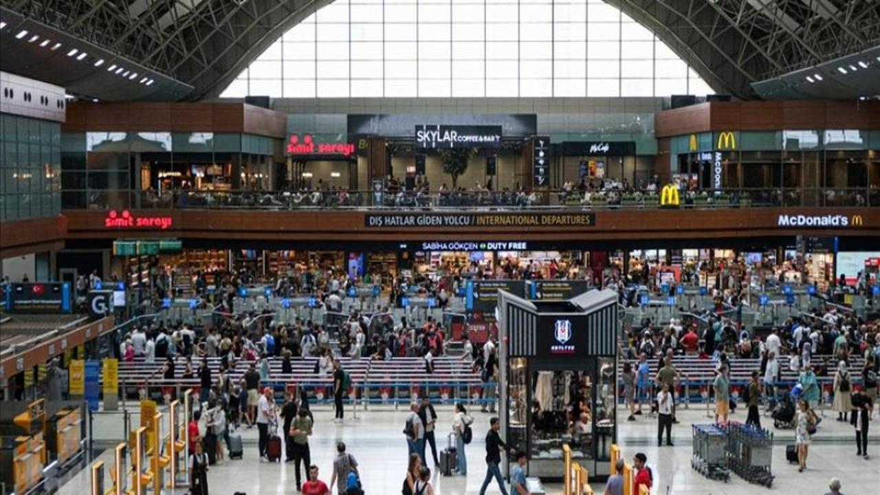 Sabiha Gökçen Havalimanı'nda pazar günü yapılacak uçuş azaltma kararı revize edildi