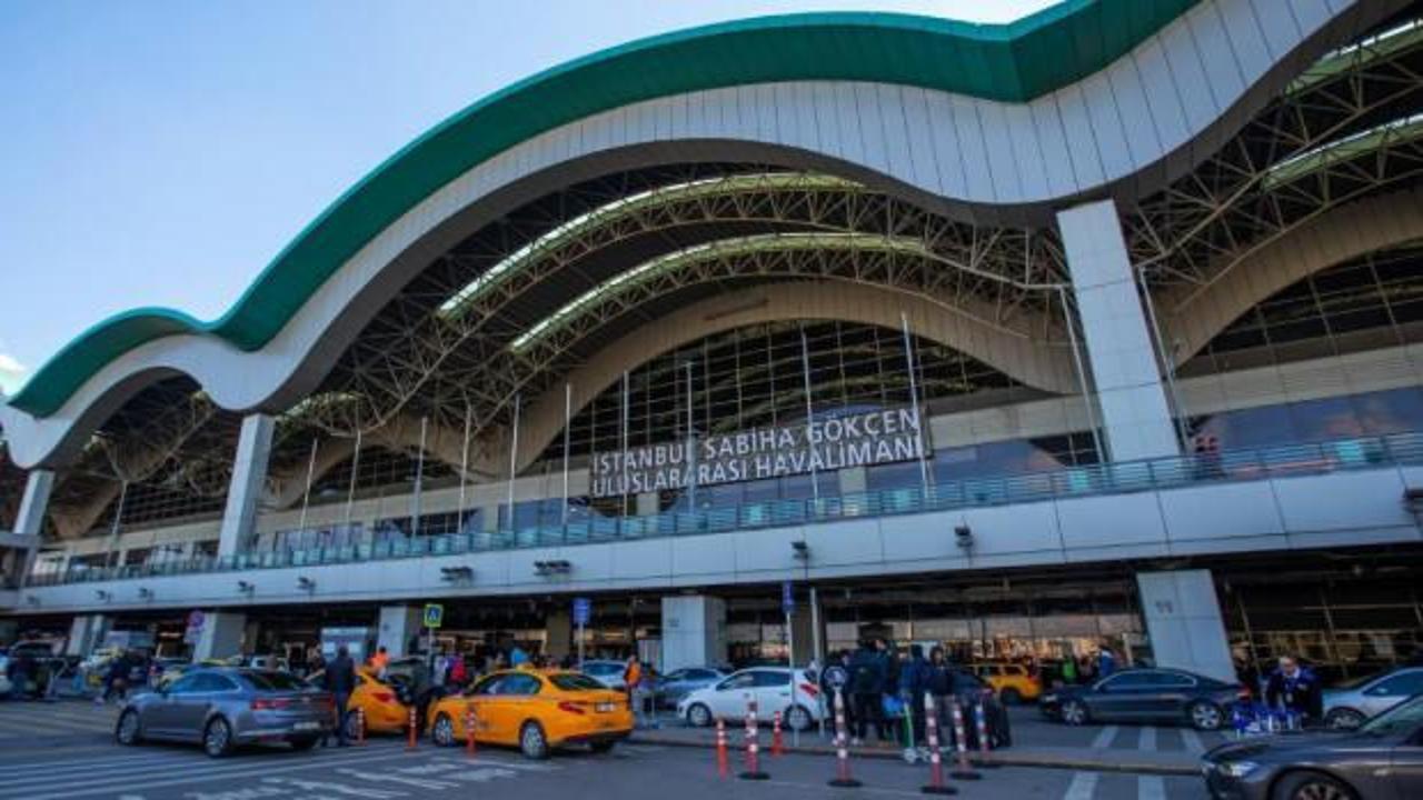 Sabiha Gökçen Havalimanı'nda uçuşlara hava muhalefeti engeli