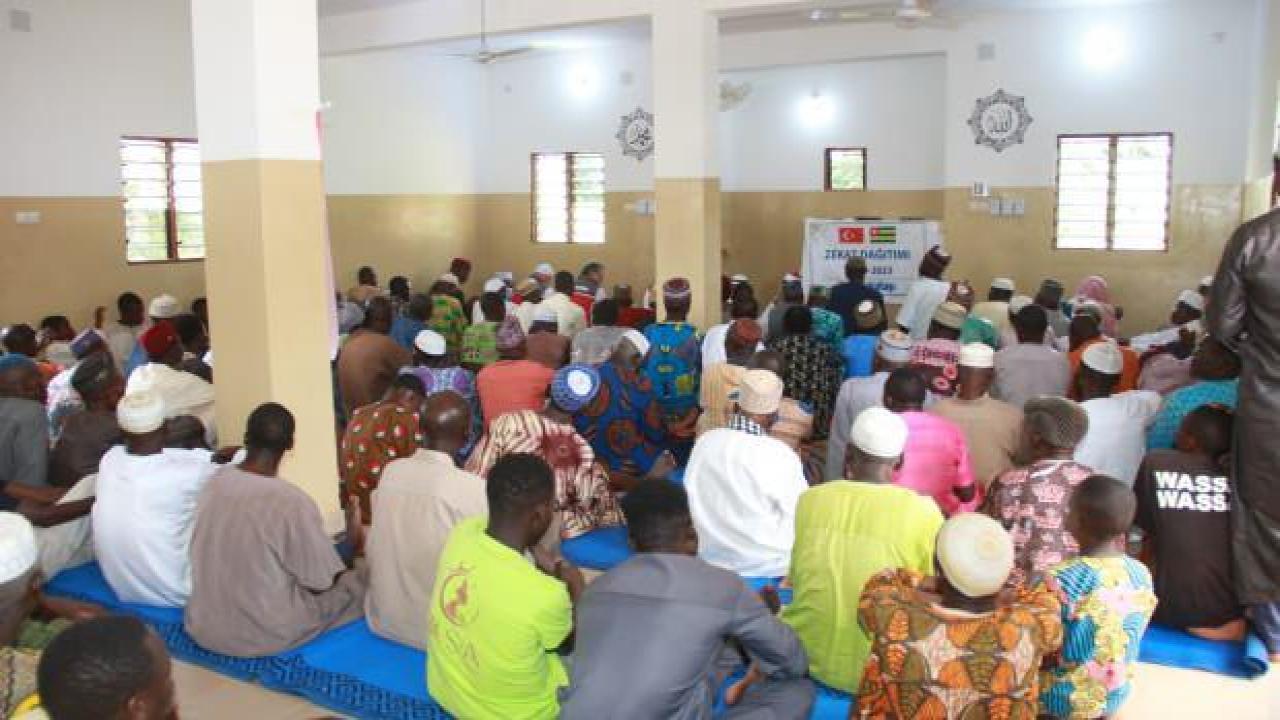 Sadakataşı Togo’da cami açılışı gerçekleştirdi