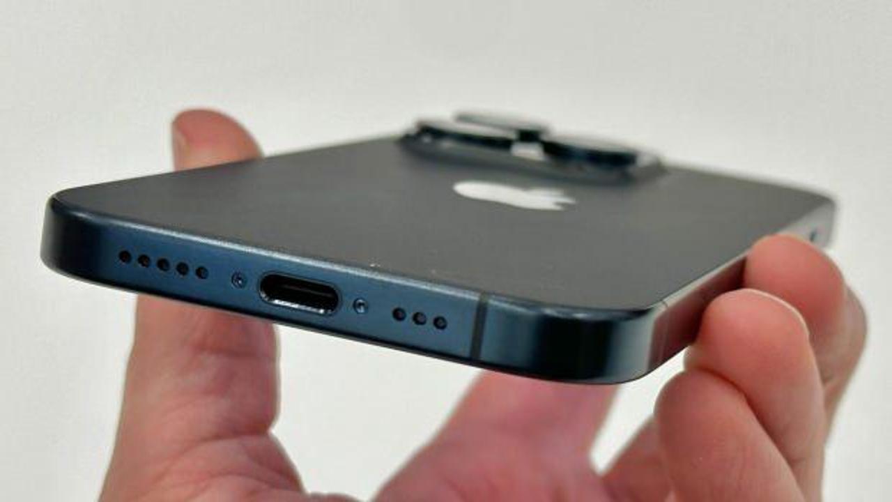 Sahte şarj kablolarına dikkat! Az daha iPhone 15 Pro Max'inden olacaktı...