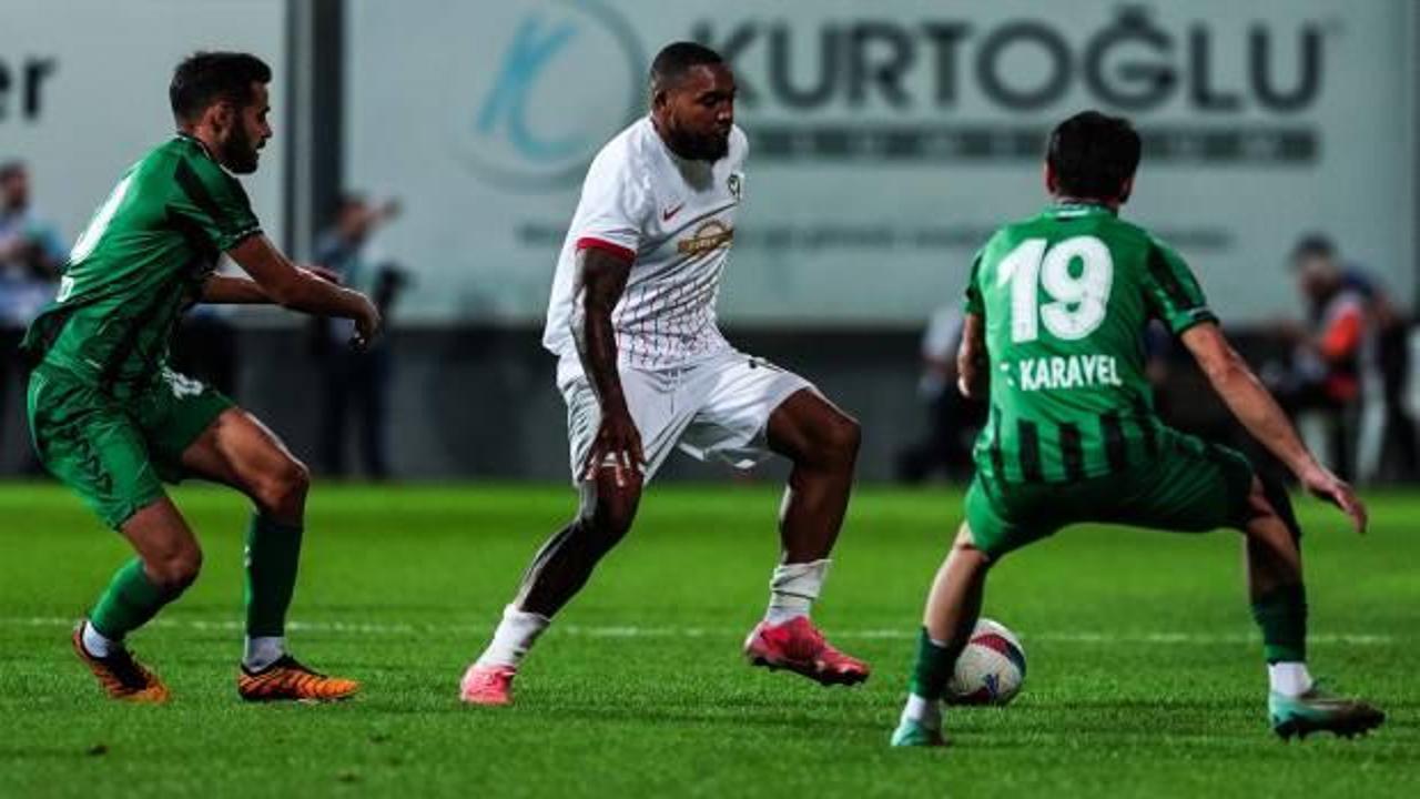 Sakaryaspor - Amedspor maçından gol sesi çıkmadı