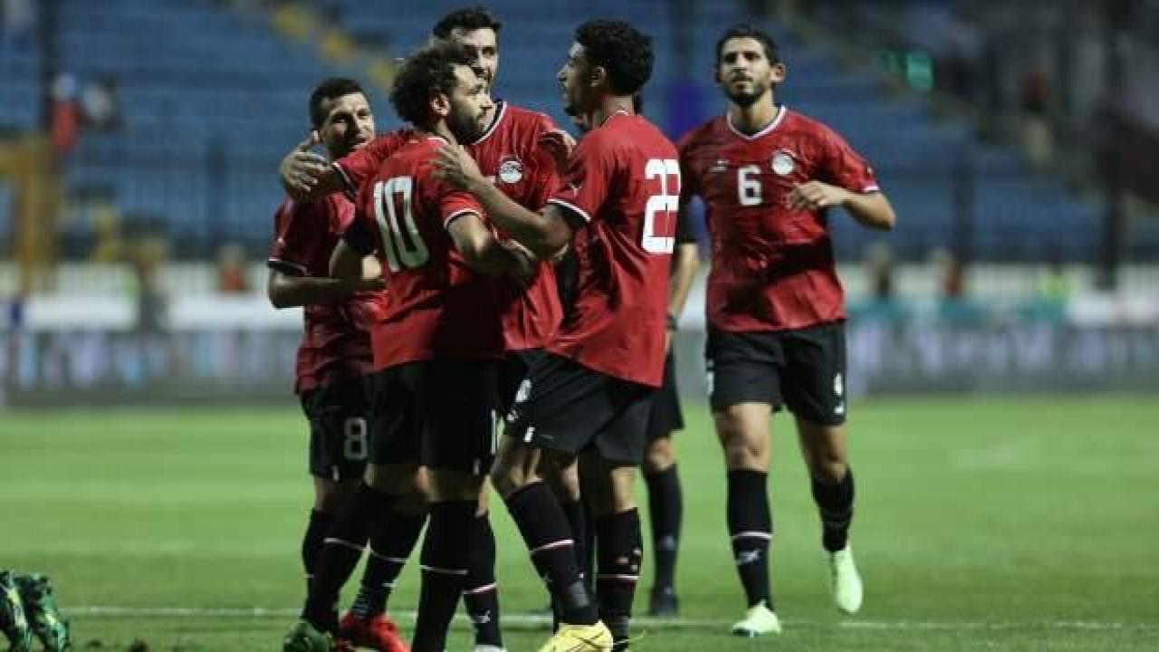 Salah ve Mostafa Mohamed şov yaptı! Mısır rahat kazandı