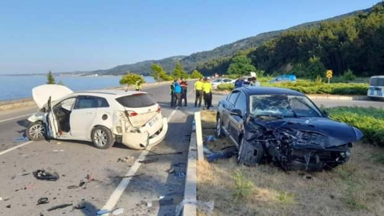 Samsun'da iki otomobil çarpıştı: 5 yaralı