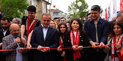 Sancaktepe’ye Yeni Bir Nefes: Samandıra Cumhuriyet Meydanı Hizmete Açıldı 