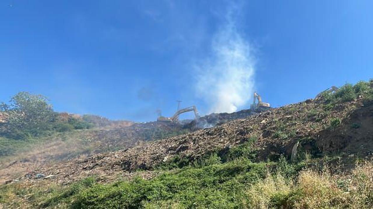 Sarıyer'de depo yangını: Soğutma çalışmaları sürüyor