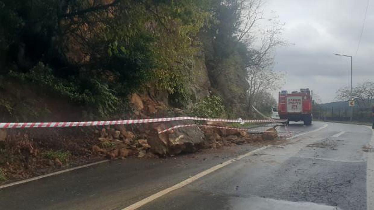 Sarıyer'de yola kaya parçası düştü