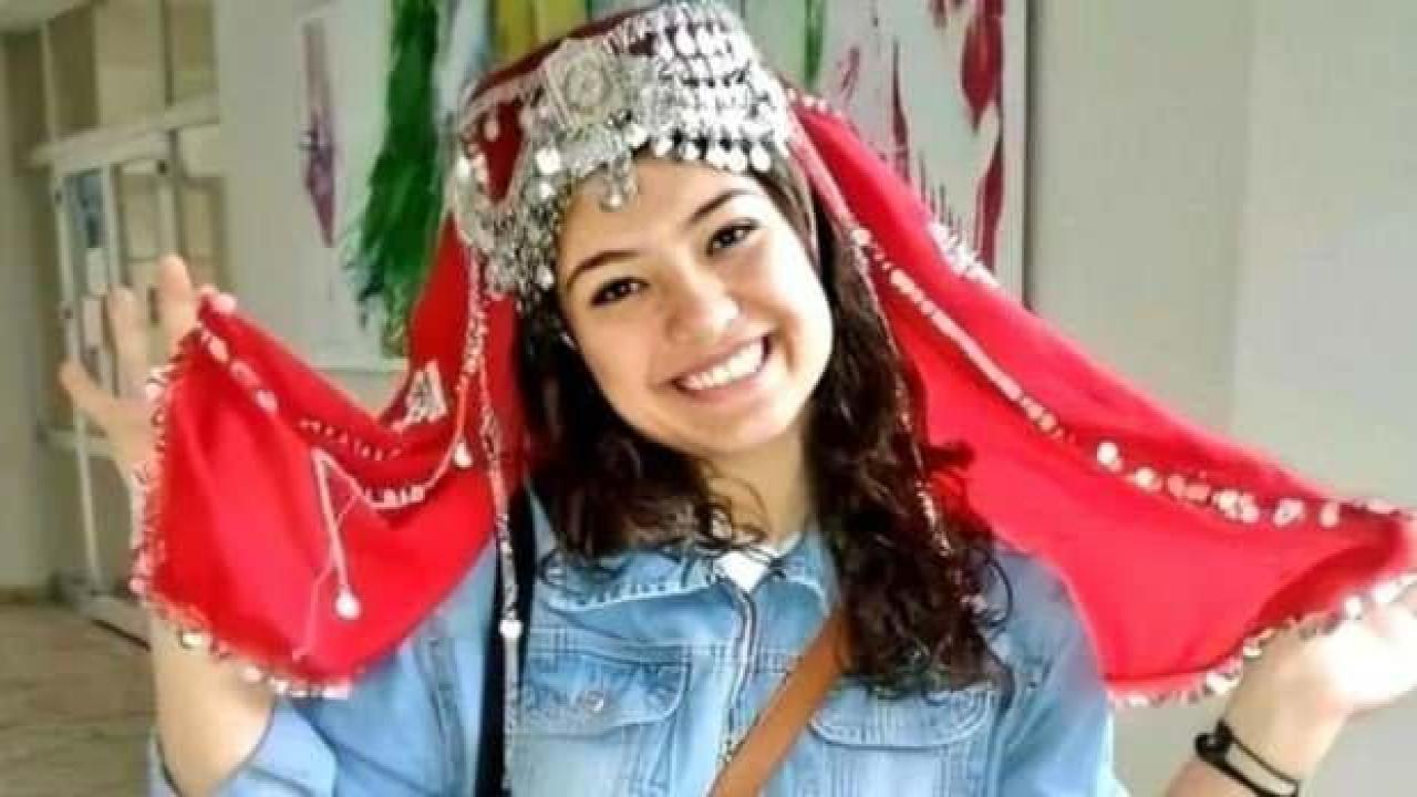 Şehit Aybüke Öğretmeni unutmayacağız