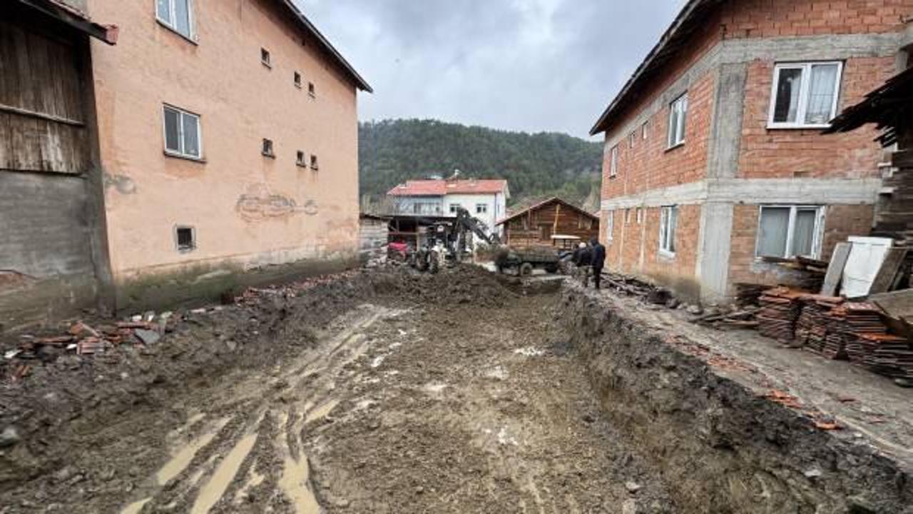 Şehit Sözleşmeli Er Mustafa Uslu'nun annesine söz verdiği evin temeli atıldı