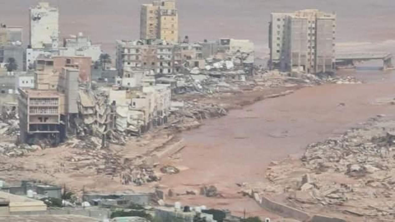 Sel felaketinin yaşandığı Libya'da eğitim kararı! Başbakan duyurdu