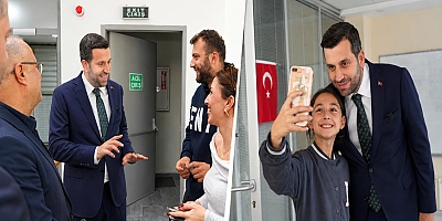 Serdar Orhan, Ataşehir’de Kültür Merkezlerini Gezdi