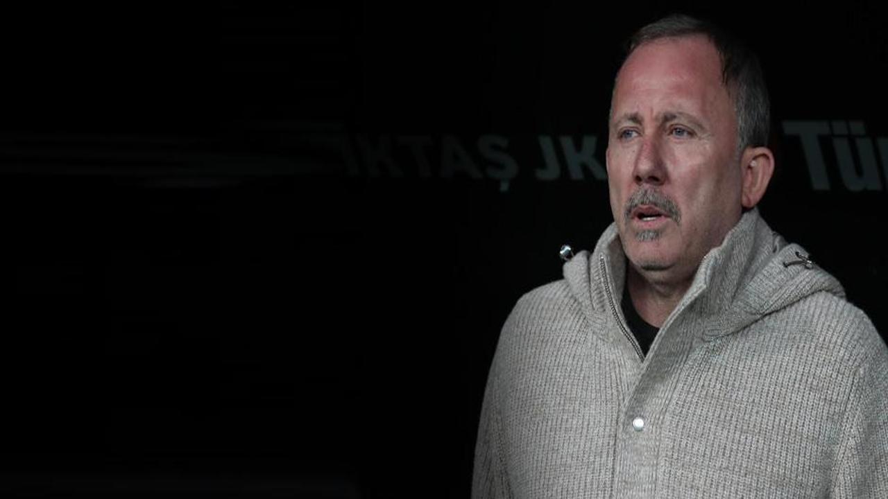 Sergen Yalçın'dan Beşiktaş taraftarına sitem: Bugün varsın yarın yoksun!