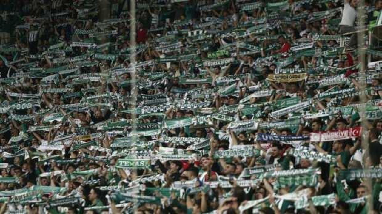 Seyirci rekoru belli oldu! Süper Lig devi zirvede, 3. Lig ekibi devleri geride bıraktı