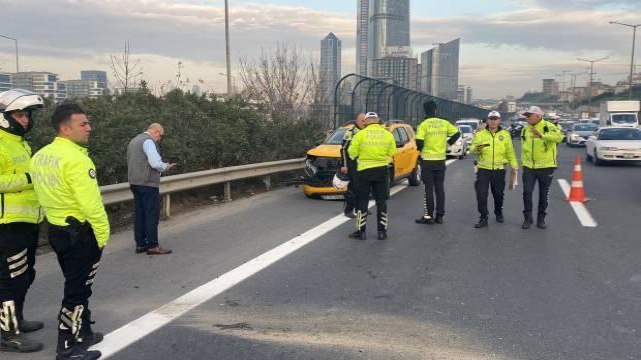 Seyrantepe TEM Otoyolu'nda feci kaza: 1 ölü, 1 ağır yaralı