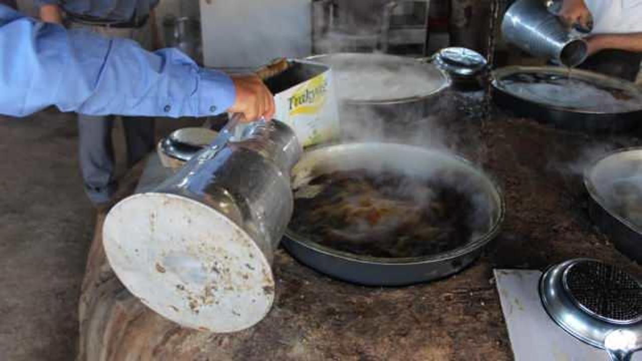 Siirt'te iskambo pekmezinin yapımına başlandı!