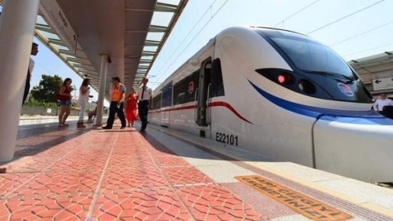 Sinyalizasyon kabloları çalındı, İZBAN seferleri aksadı