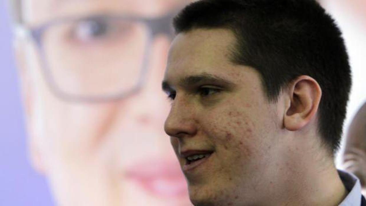 Sırbistan Cumhurbaşkanı Vucic'in oğlu Kosova'yı karıştırdı!