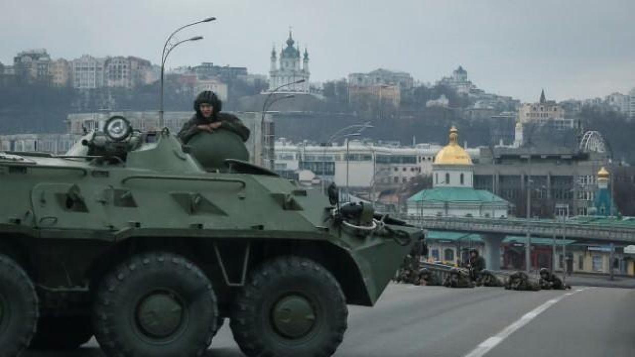 Sırbistan Kiev'deki büyükelçiliğini kapattı