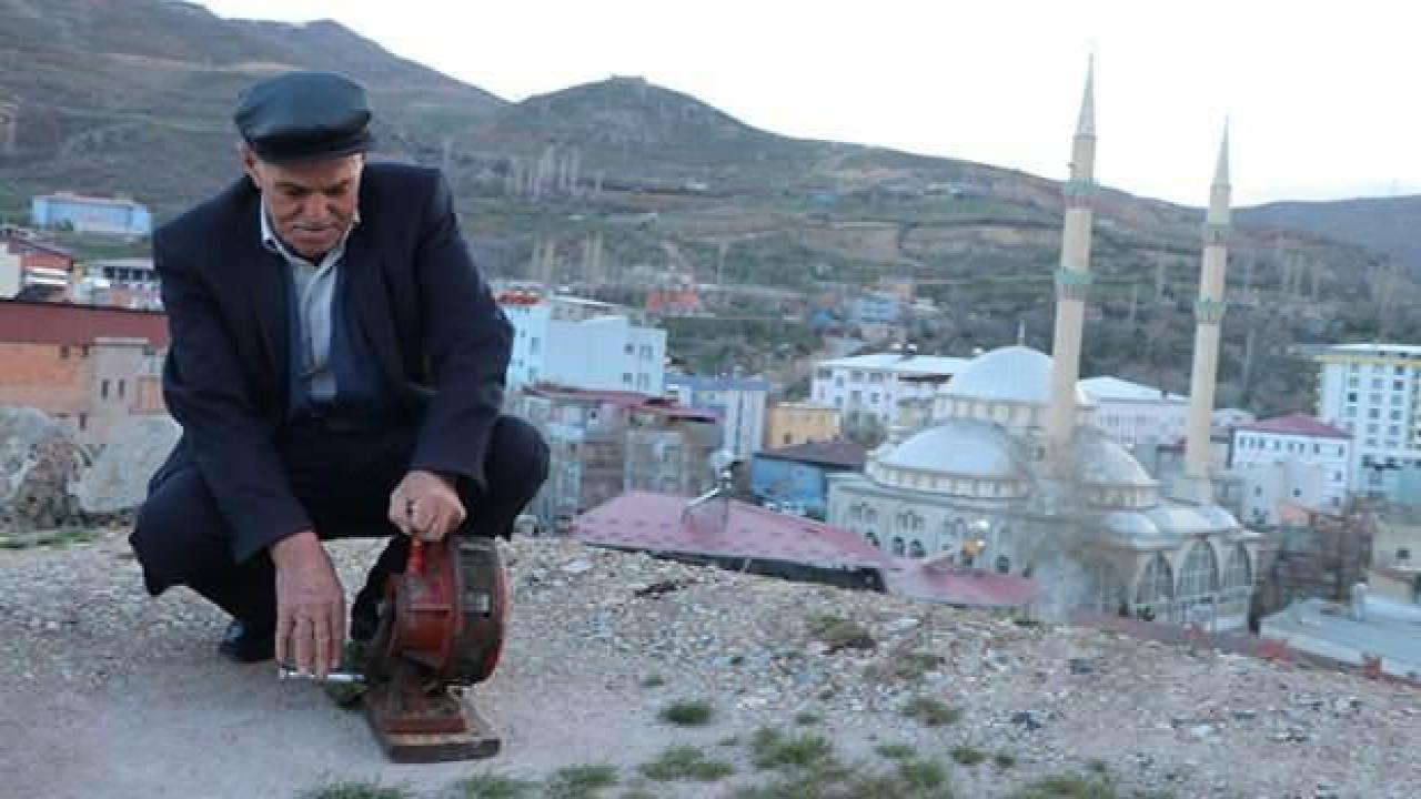 Sirenle oruç açma geleneği 95 yıldır sürüyor