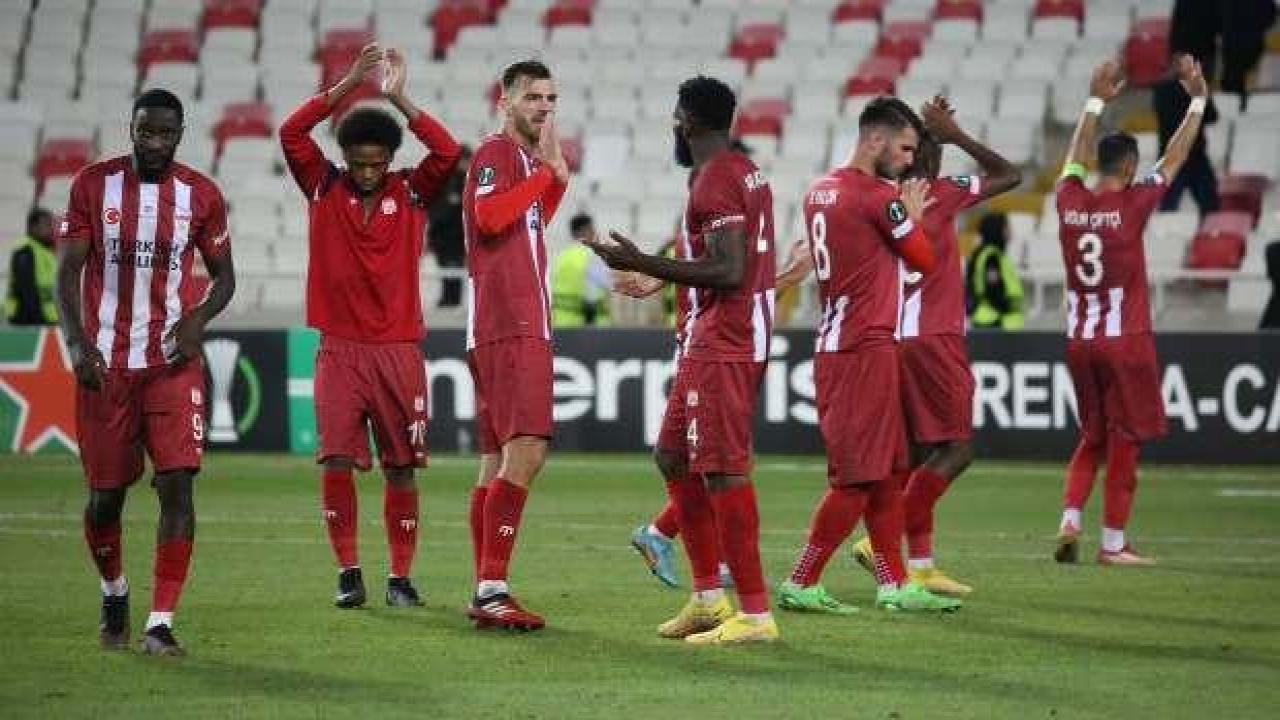 Sivasspor ile İstanbulspor ligde ilk kez karşılaşacak