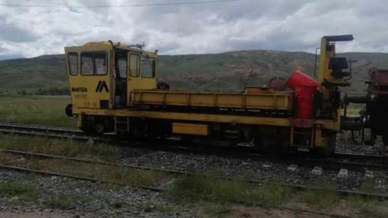 Sivas'ta hemzemin geçitte kaza: 8 yaralı