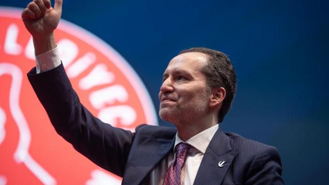 Sivas'ta Yeniden Refah Partisi'nde ilçe başkanı ve 220 üye istifa etti!
