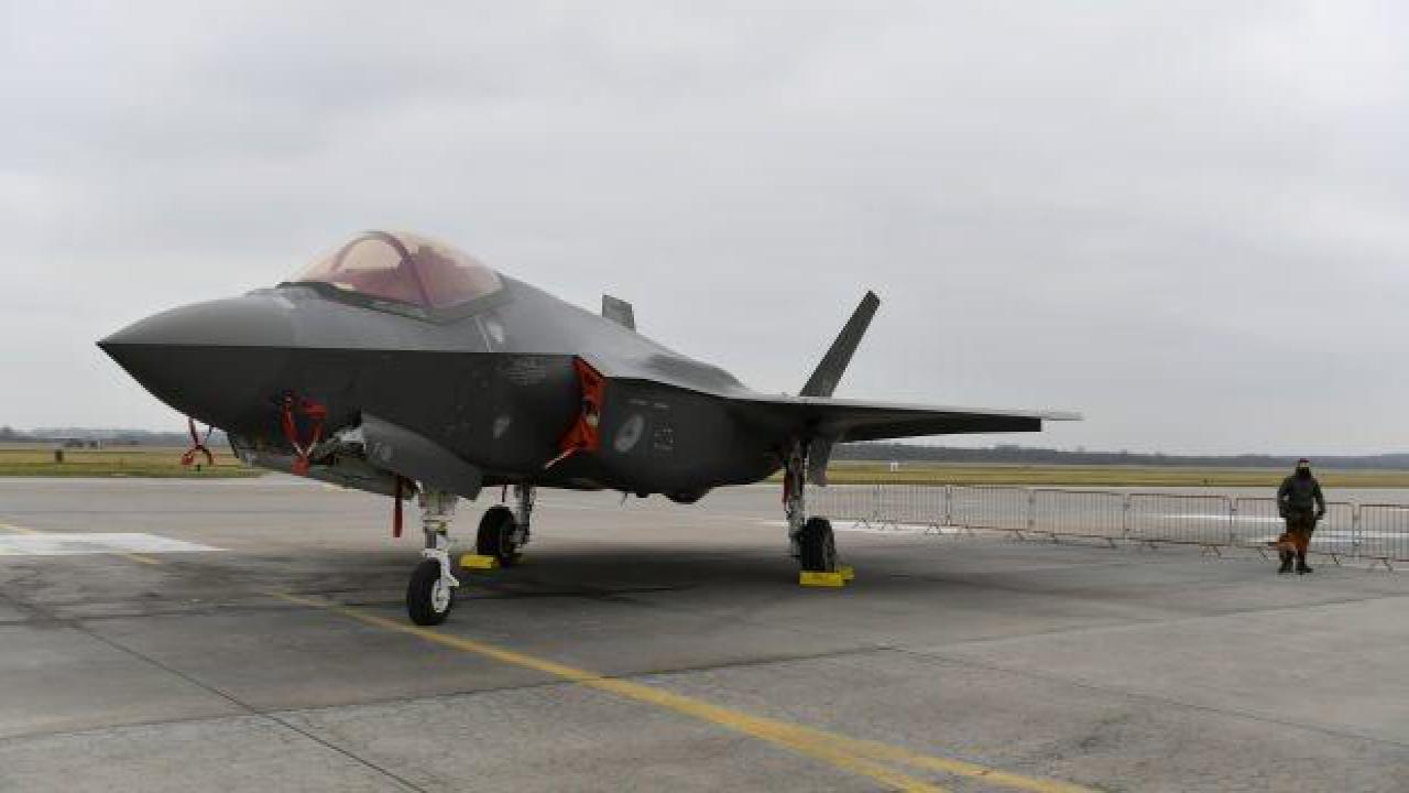 Slovakya'dan Ukrayna'ya 9 adet MiG-29 savaş uçağı