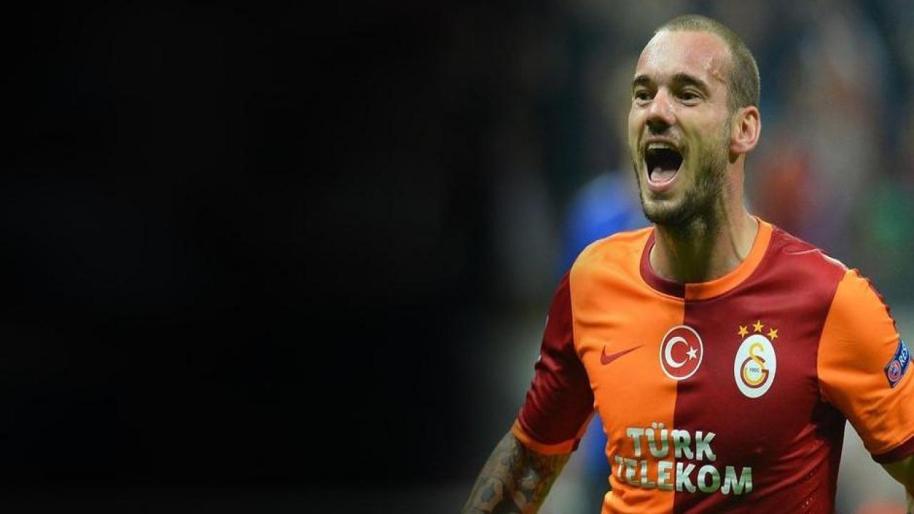 Sneijder'e sürpriz teklif! Burak Yılmaz'la yeniden buluşabilir