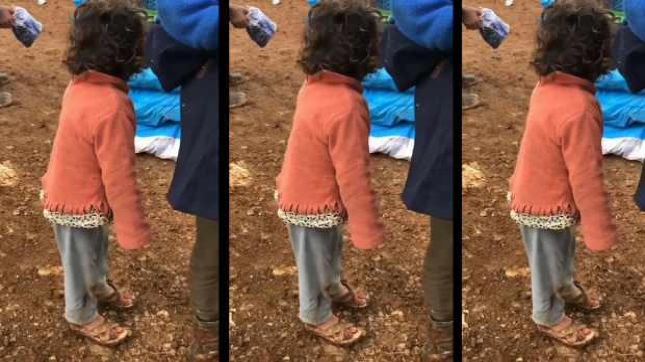 Soğukta titreyen kız çocuğunun görüntüleri ortalığı ayağa kaldırmıştı! Gerçek ortaya çıktı